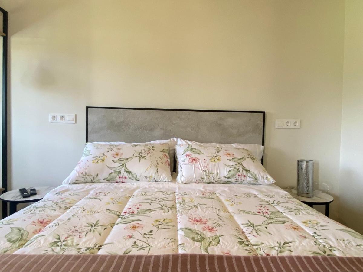 Apartamentos Turisticos Villacordido Villaframil Ribadeo Dış mekan fotoğraf