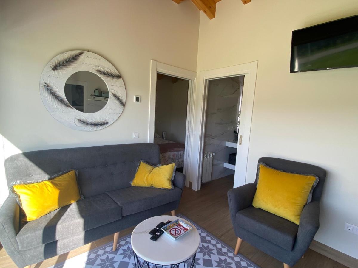 Apartamentos Turisticos Villacordido Villaframil Ribadeo Dış mekan fotoğraf