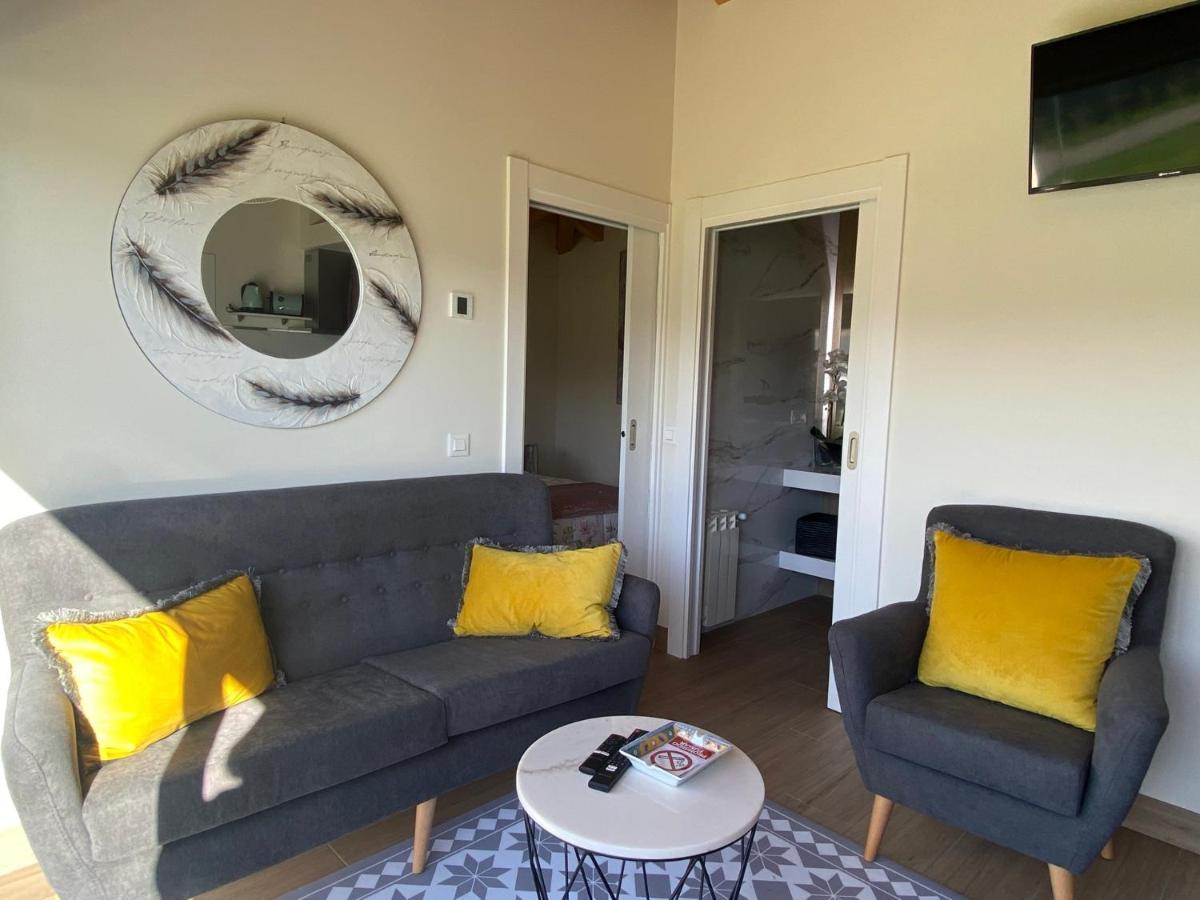 Apartamentos Turisticos Villacordido Villaframil Ribadeo Dış mekan fotoğraf