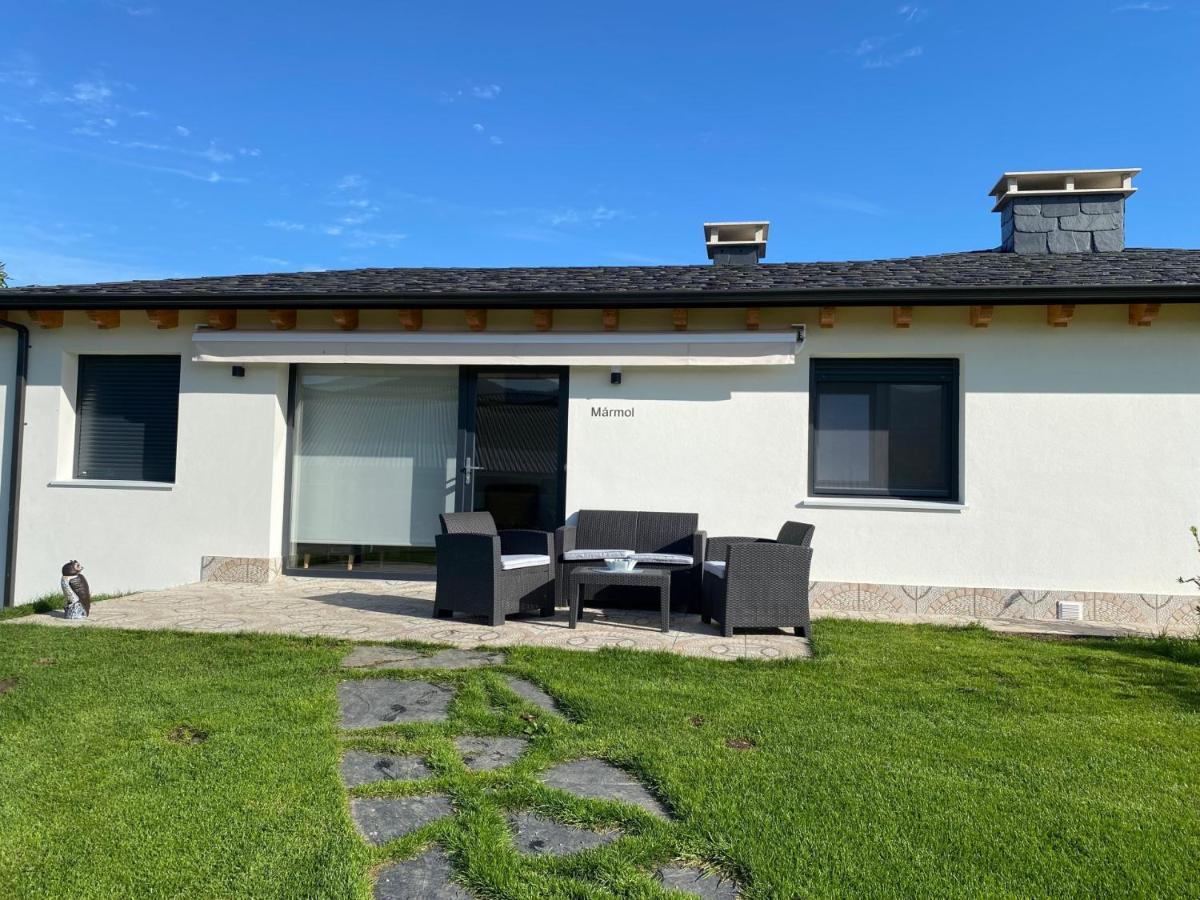 Apartamentos Turisticos Villacordido Villaframil Ribadeo Dış mekan fotoğraf